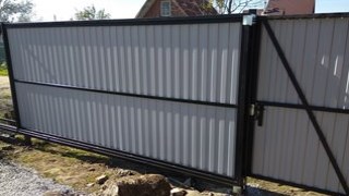 Купить сваи для ворот в Новочеркасск. Заказать ворота на сваях под ключ от 21439 руб